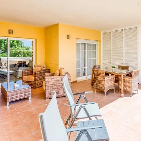 Hanami Puerto Alto Pa 1-2 Apartment Estepona